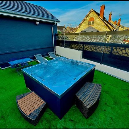La Maison Du Faubourg Jacuzzi Витры-Ле-Франфоис Экстерьер фото