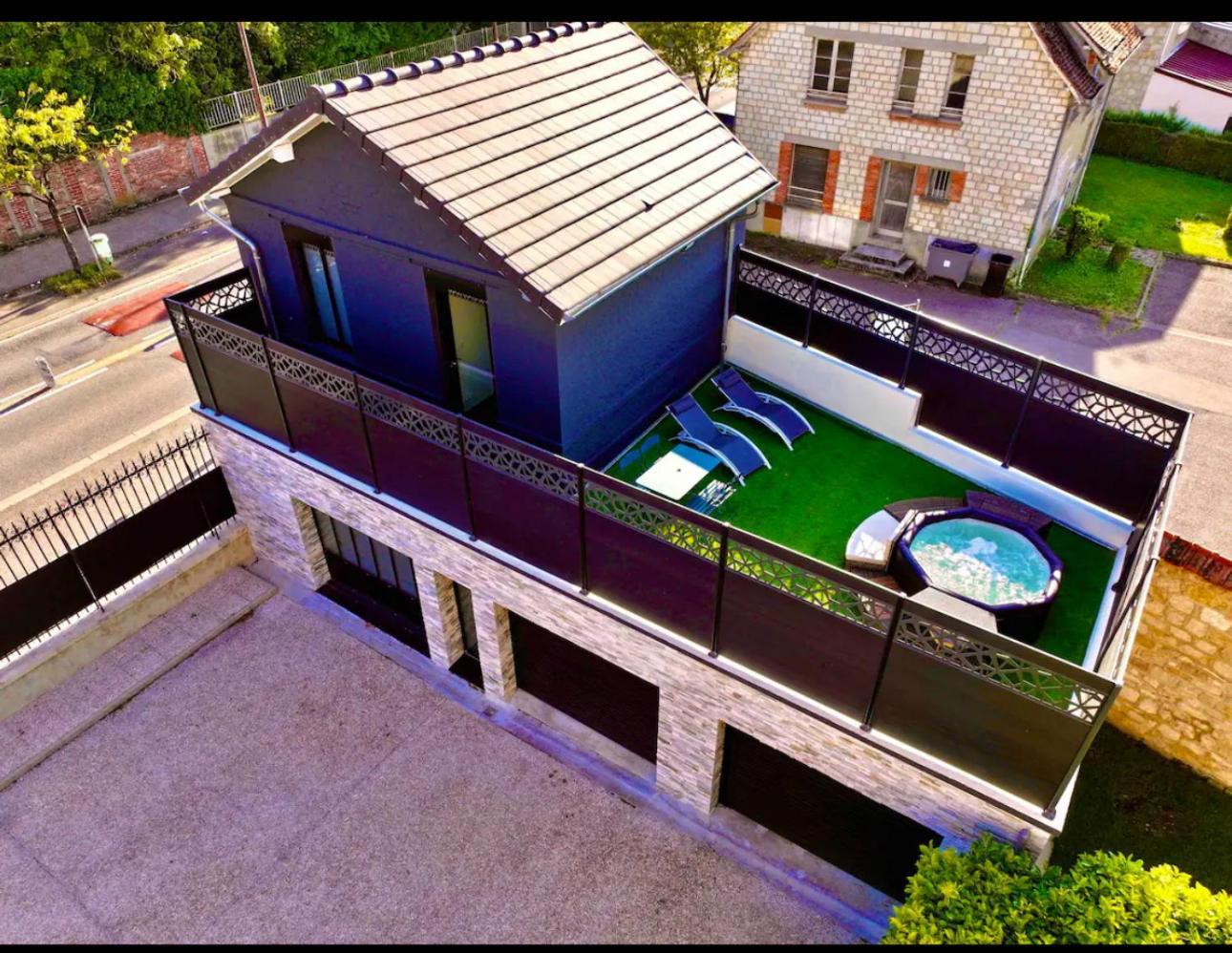 La Maison Du Faubourg Jacuzzi Витры-Ле-Франфоис Экстерьер фото